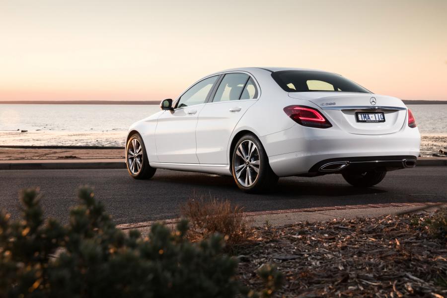  Mercedes-Benz C200 Avantgarde Line (W205) 2018 года  (WW) (фото 16 из 40)
